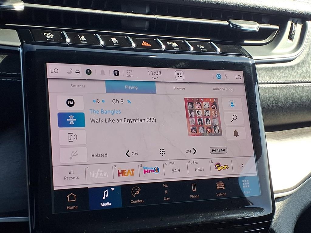 Used 2024 Jeep Grand Cherokee Limited RWD image 23