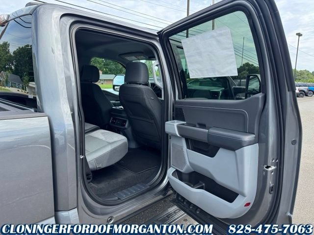 New 2026 Ford F250 XLT w/ XLT Premium Package AWD/4WD image 13