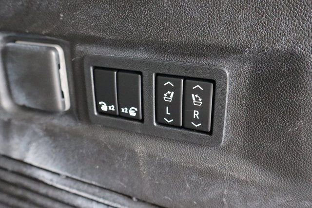 Used 2021 Chevrolet Tahoe High Country AWD/4WD image 21