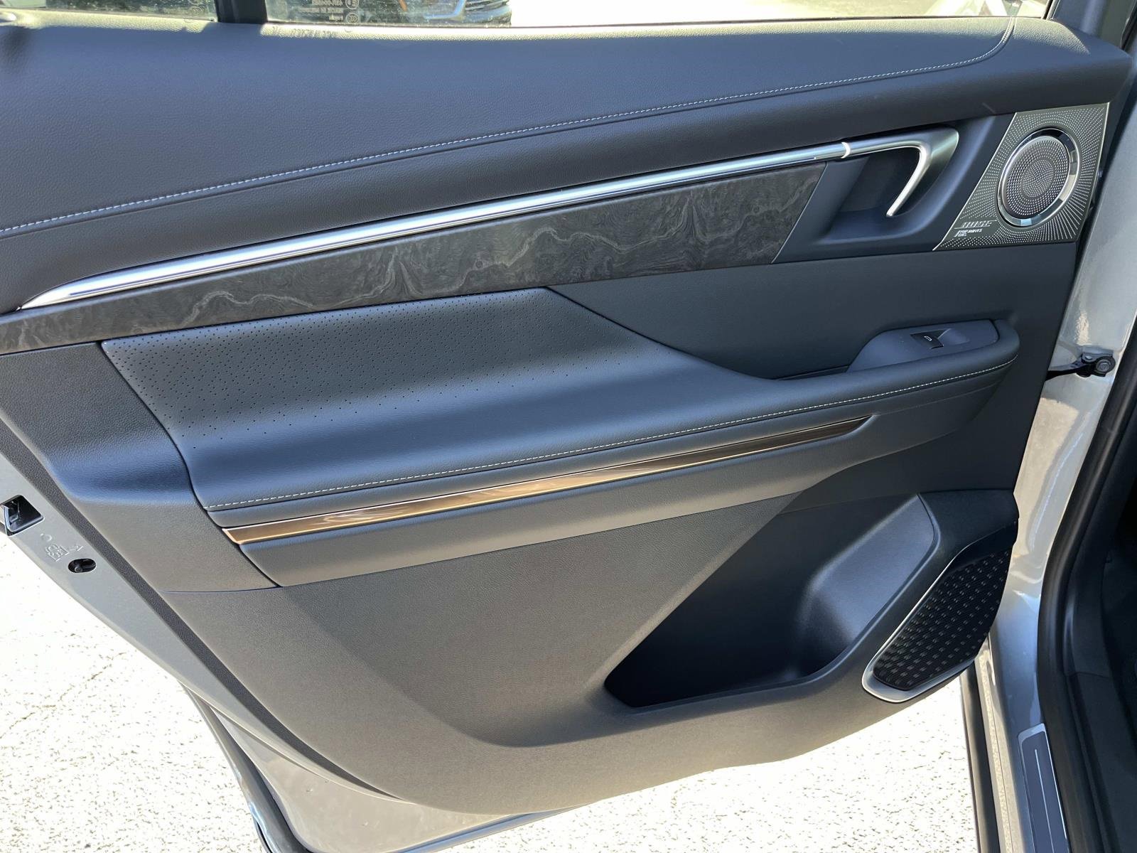 New 2026 Buick Enclave Avenir w/ Super Cruise Package image 18