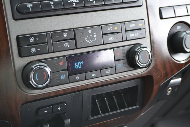 Used 2011 Ford F350 Lariat w/ Lariat Interior Pkg AWD/4WD image 26