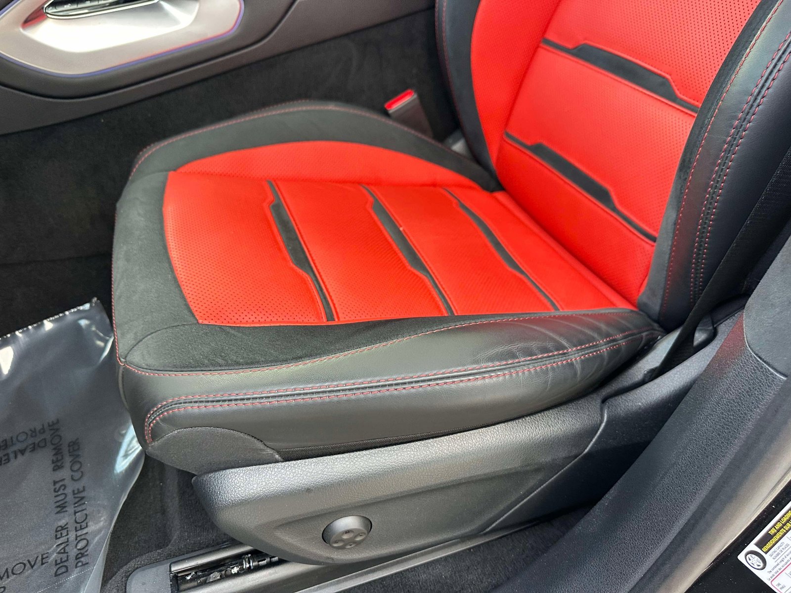 Used 2025 Mercedes-Benz GLE 53 AMG 4MATIC Coupe image 22