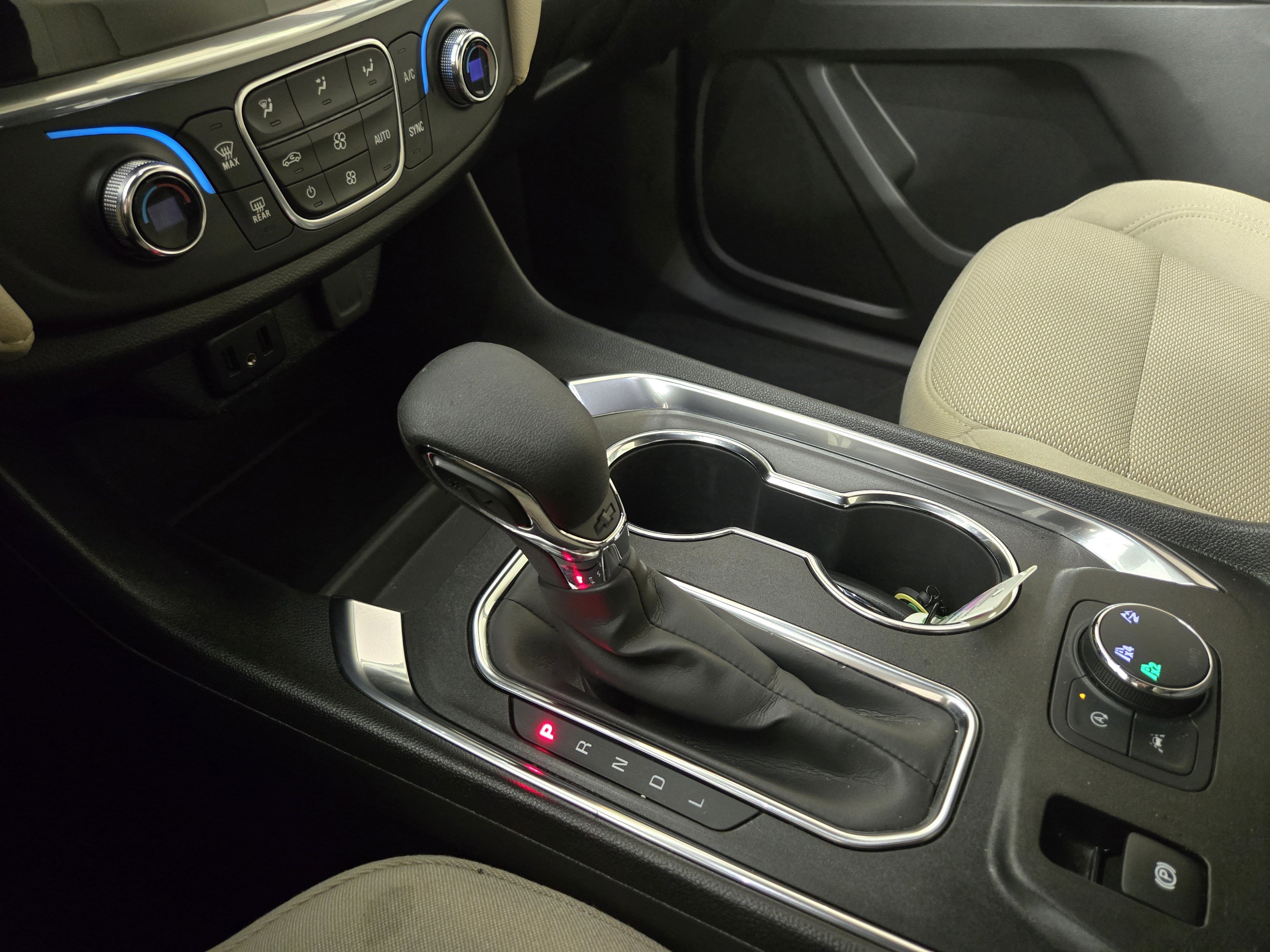 Certified 2023 Chevrolet Traverse LS w/ Safety Package image 24