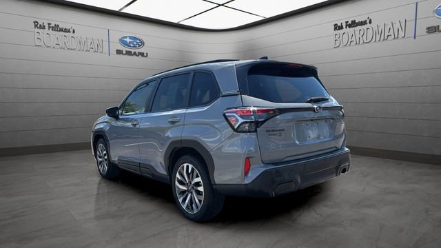 Used 2025 Subaru Forester Touring AWD/4WD image 7