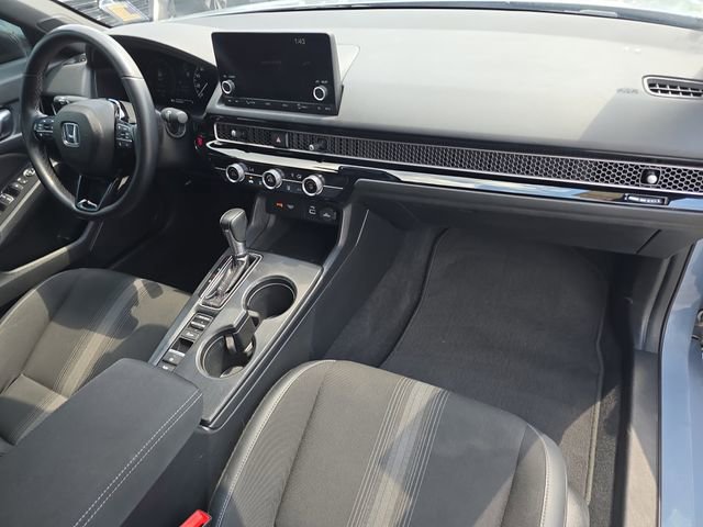 Used 2023 Honda Civic Sport image 11