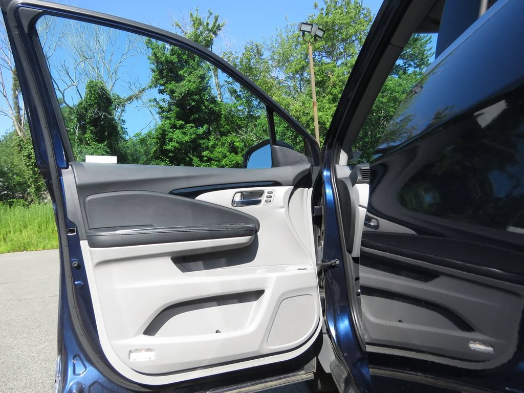 Used 2019 Honda Ridgeline RTL-E image 9