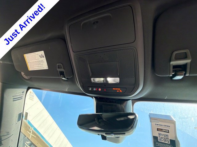 Used 2025 Chevrolet Equinox LT w/ Convenience Package II AWD/4WD image 32