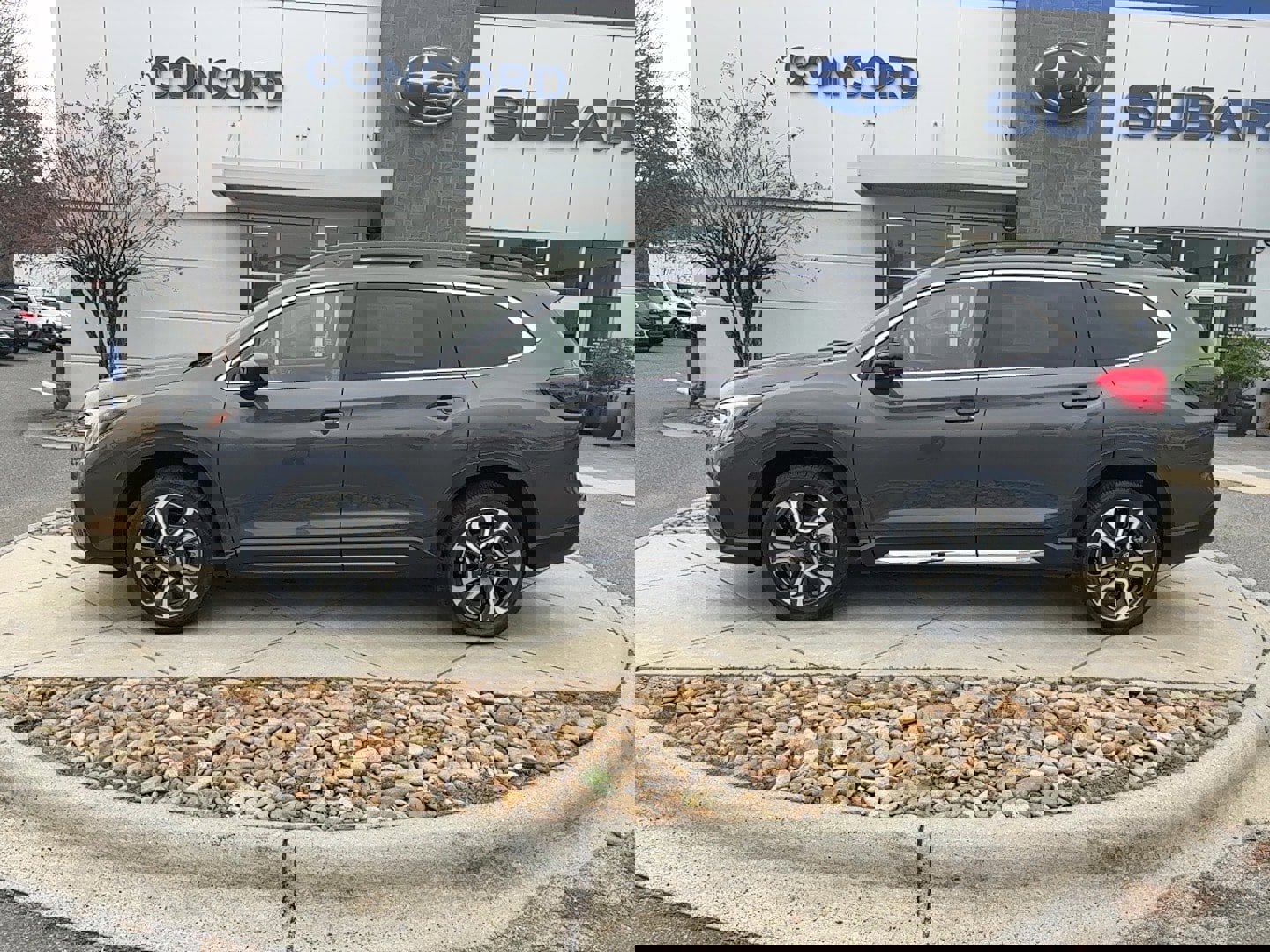 Certified 2025 Subaru Ascent Limited w/ Popular Package #2