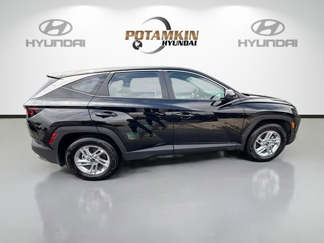 Certified 2026 Hyundai Tucson SE FWD image 4