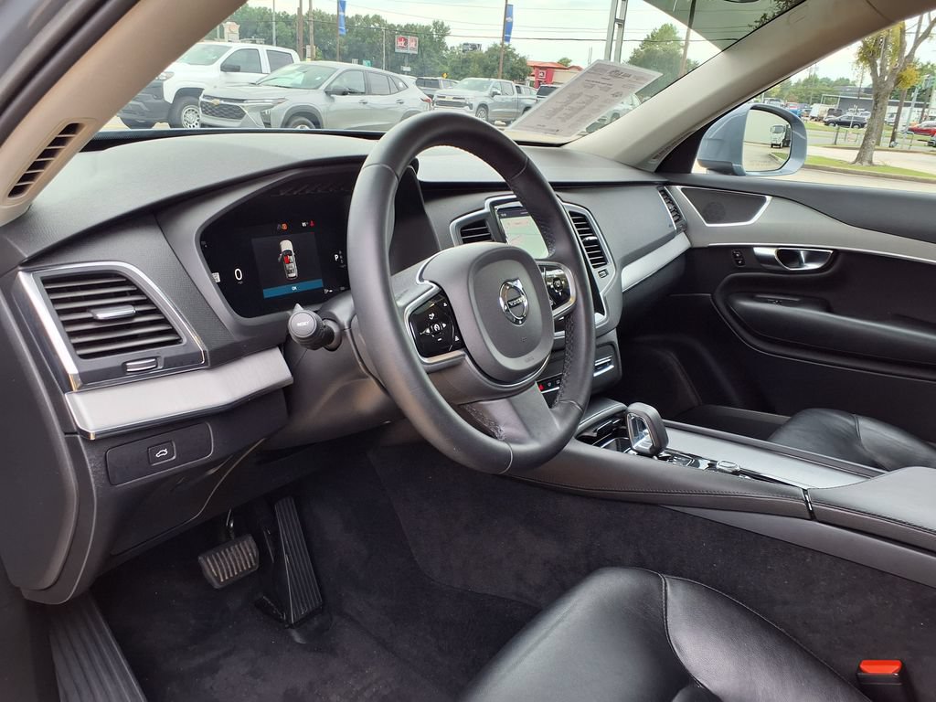 Used 2023 Volvo XC90 B5 Core w/ Protection Package Premier AWD/4WD image 22