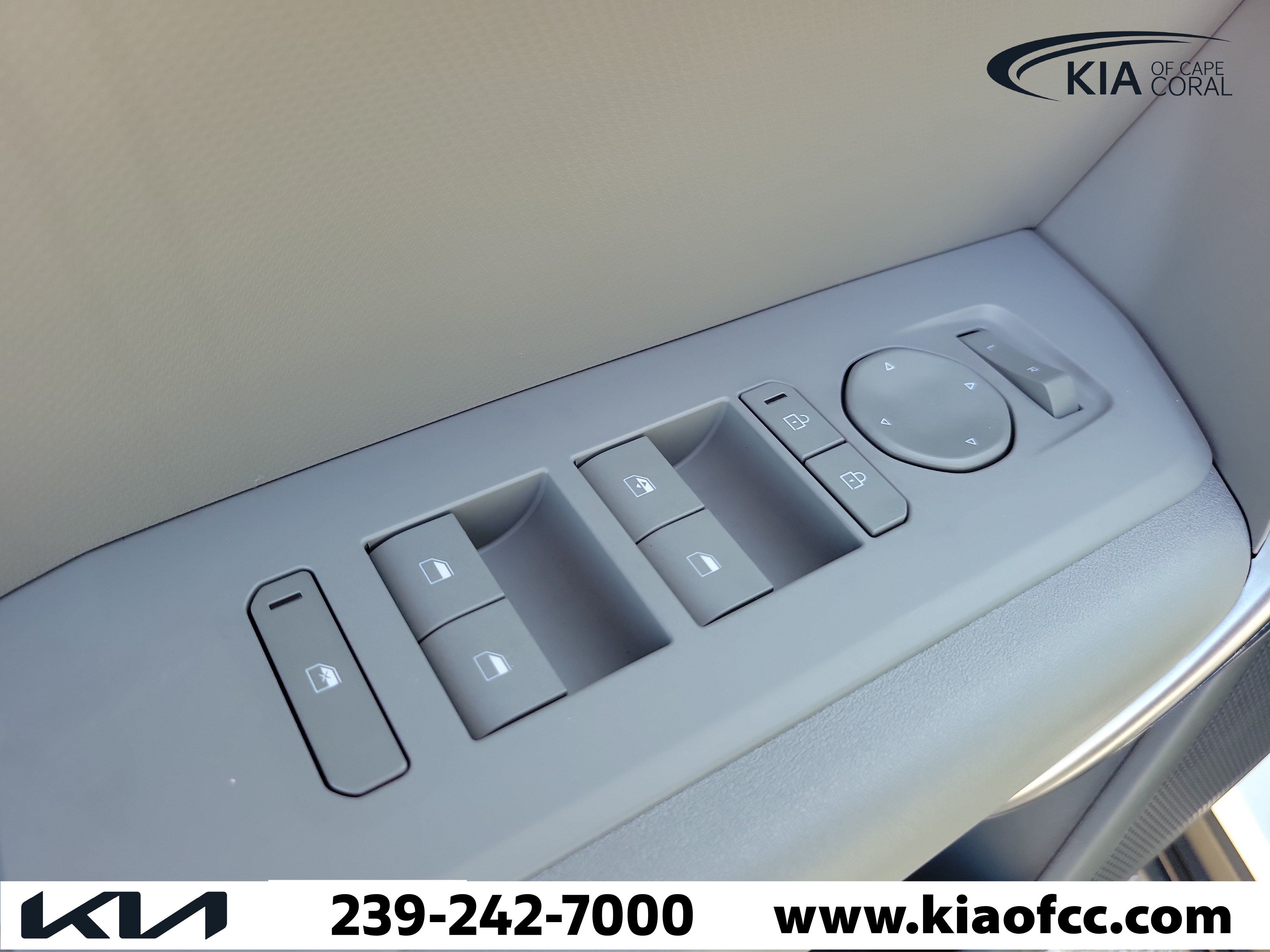 New 2027 Kia Seltos LX AWD/4WD image 22