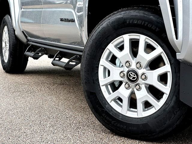 New 2026 Toyota Tacoma SR5 image 2
