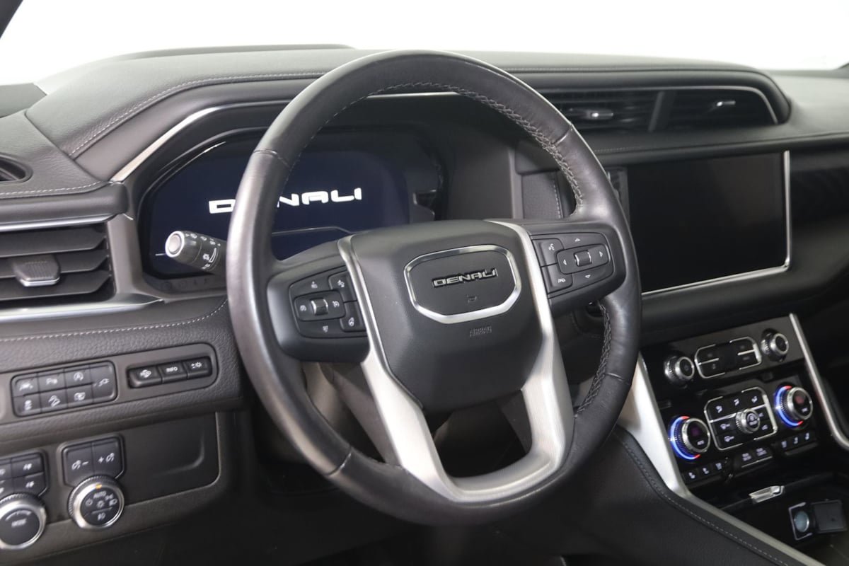 Used 2022 GMC Yukon Denali image 6