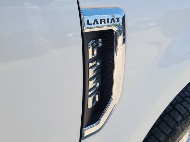 Used 2022 Ford F250 Lariat w/ Chrome Package AWD/4WD image 8