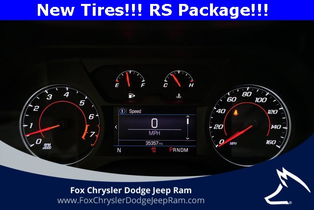 Used 2022 Chevrolet Camaro LT w/ RS Package image 2