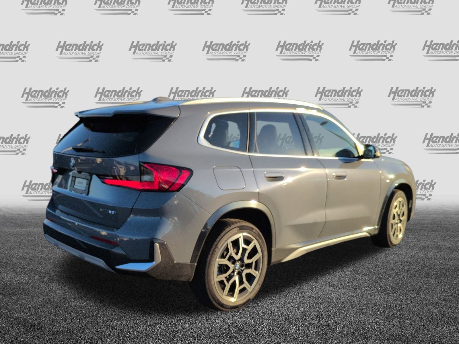 Used 2025 BMW X1 xDrive28i image 10