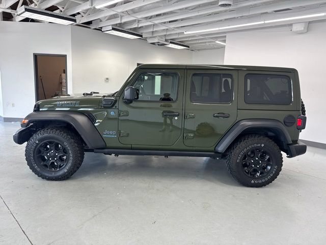 Used 2023 Jeep Wrangler Unlimited w/ Cold Weather Group AWD/4WD image 7