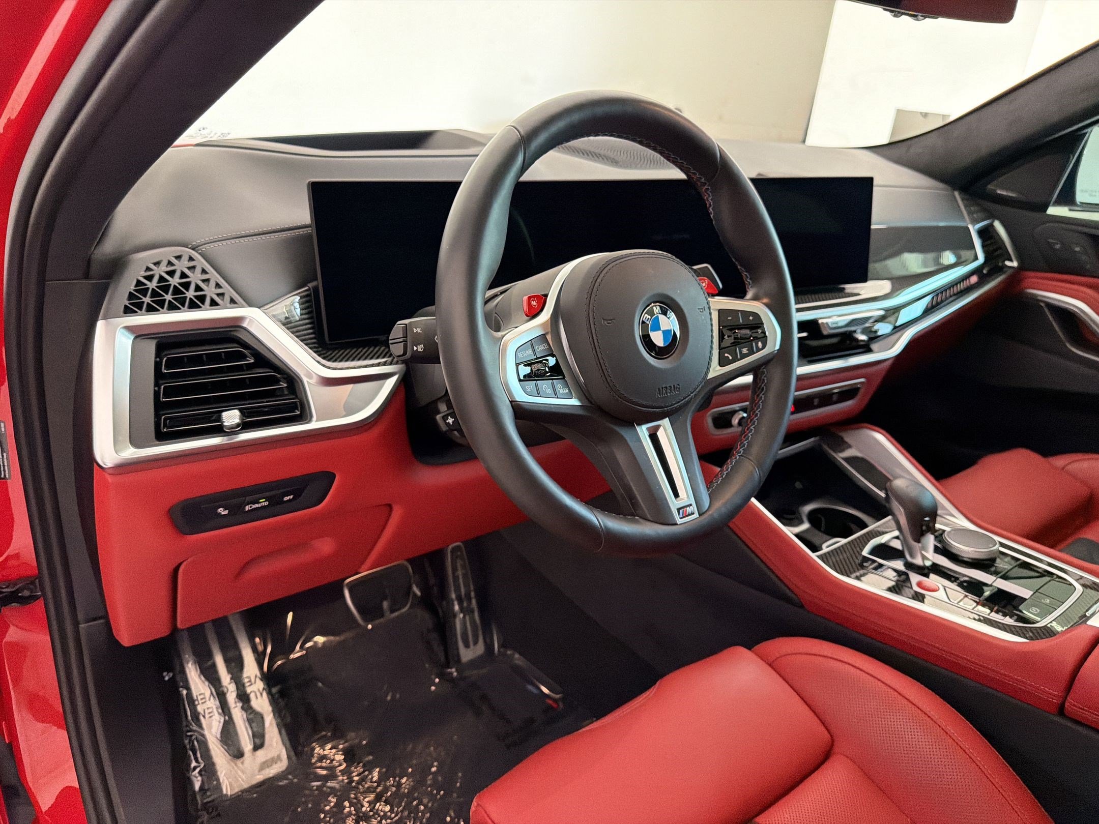 Used 2024 BMW X6 M Competition w/ Executive Package AWD/4WD image 4