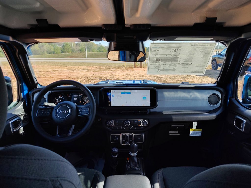 New 2026 Jeep Gladiator Sport AWD/4WD image 28