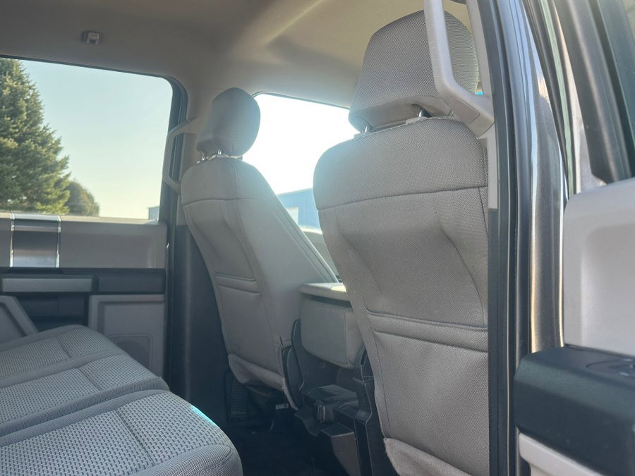 Used 2015 Ford F150 XLT w/ Equipment Group 301A Mid AWD/4WD image 26