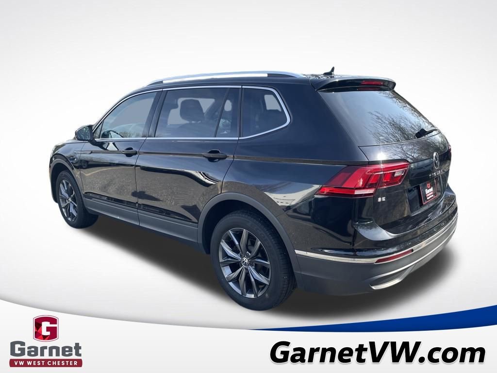 Used 2022 Volkswagen Tiguan SE image 3