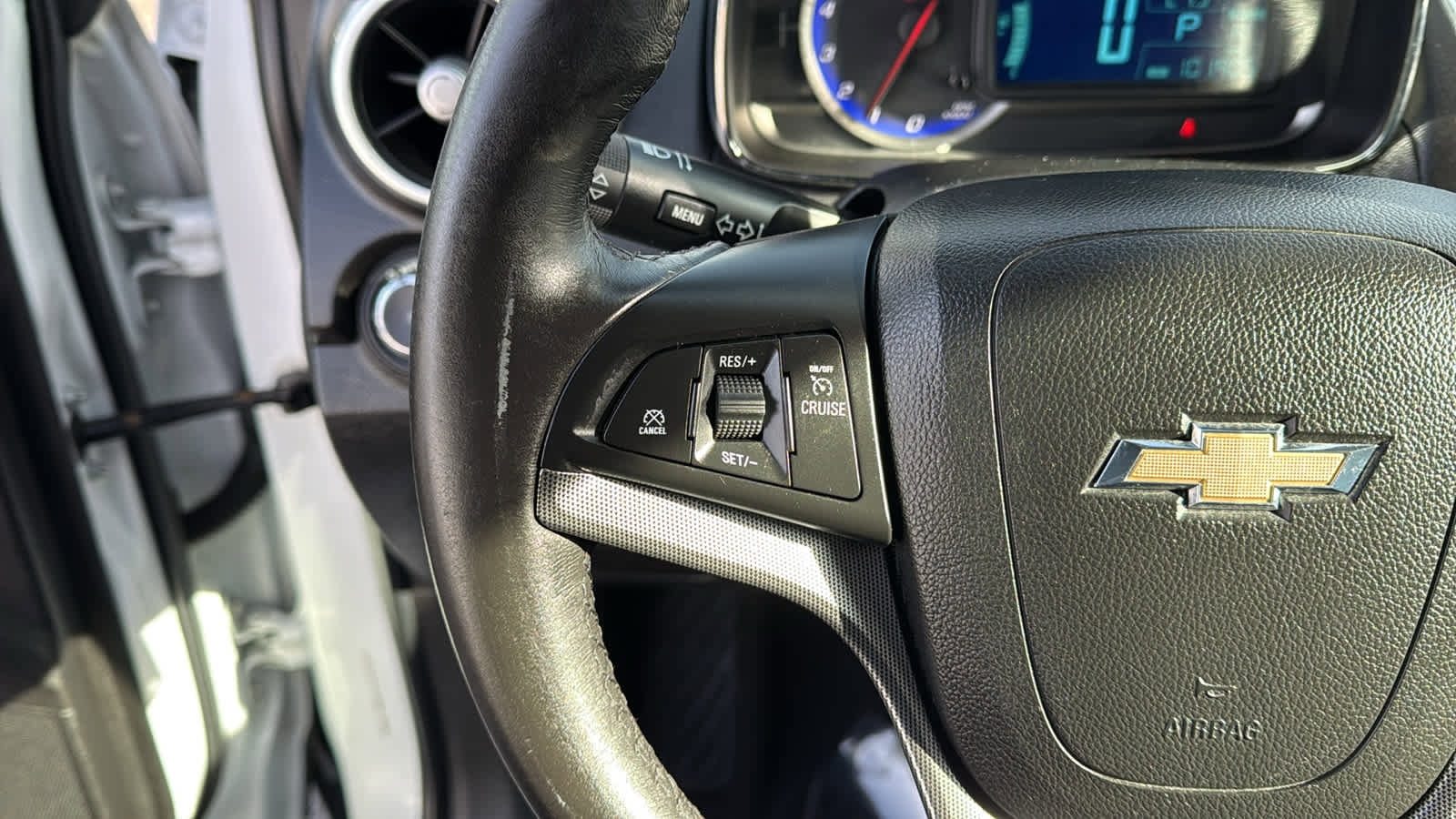 Used 2015 Chevrolet Trax LTZ image 15