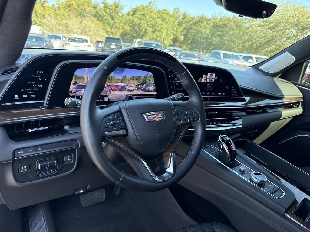 Certified 2024 Cadillac Escalade ESV Sport Platinum w/ LPO, ONYX Package image 34