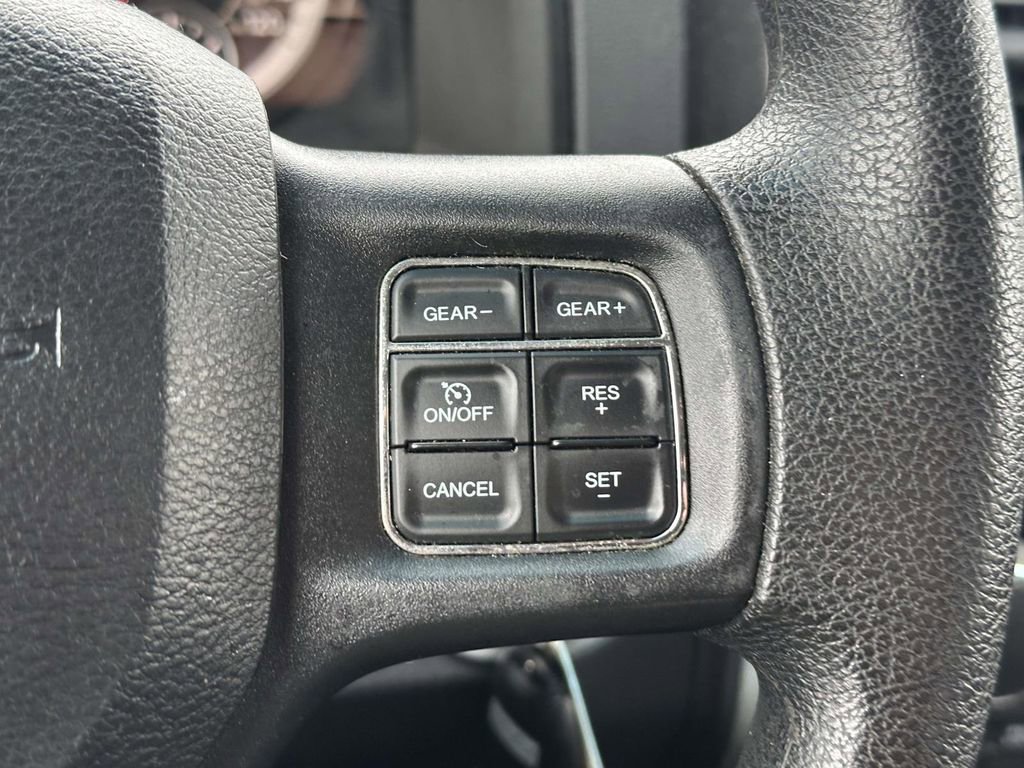 Used 2016 RAM 1500 Classic SLT image 22