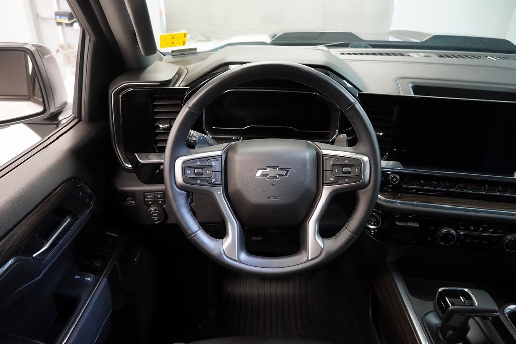 Certified 2024 Chevrolet Silverado 1500 LT Trail Boss w/ Convenience Package II image 13