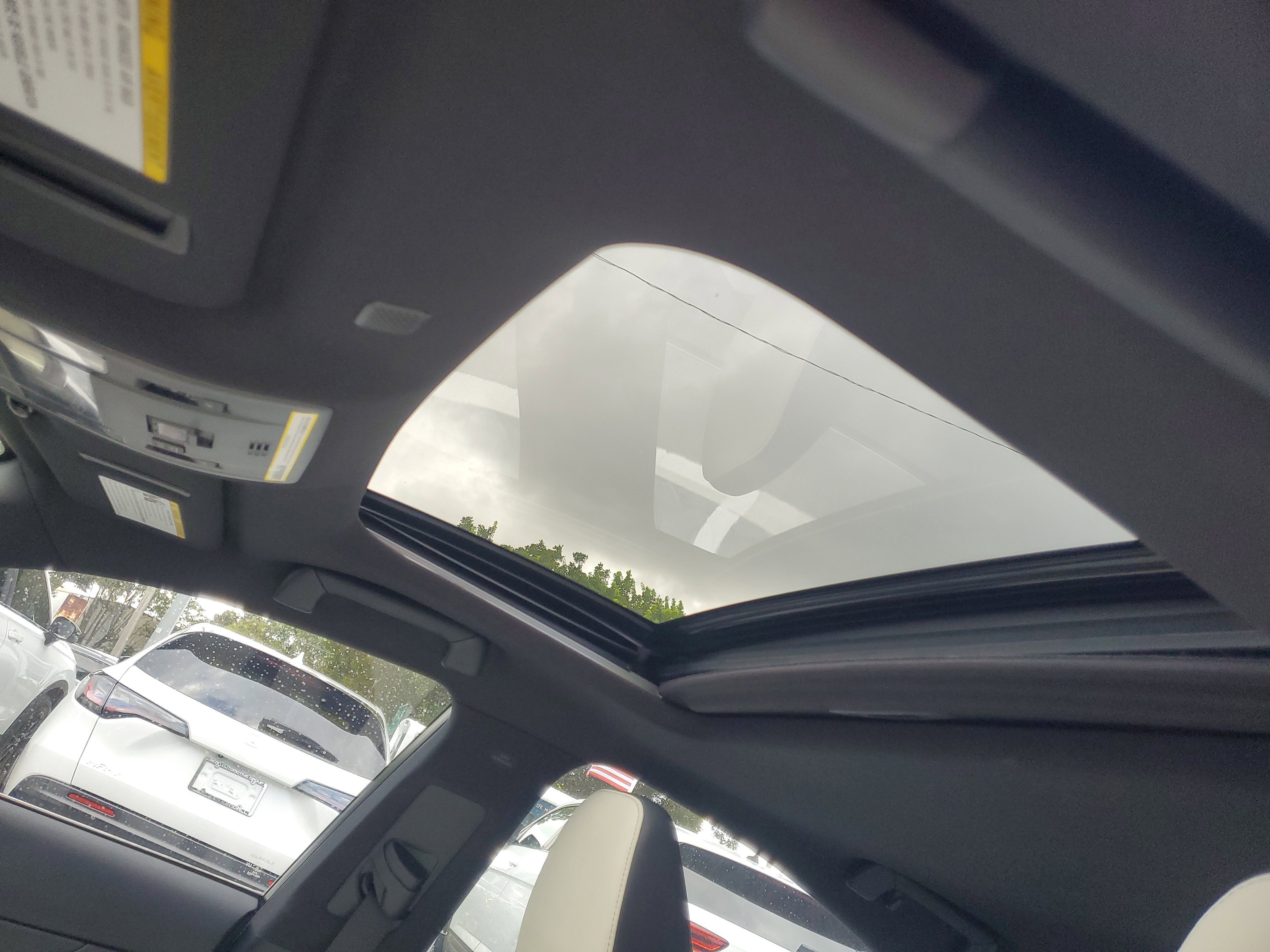 Certified 2022 Lexus IS 350 F Sport image 19