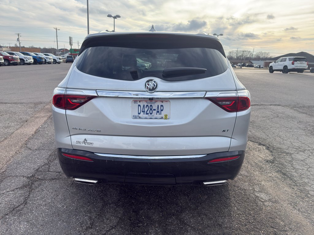 Certified 2022 Buick Enclave Essence w/ Experience Buick Package FWD image 5
