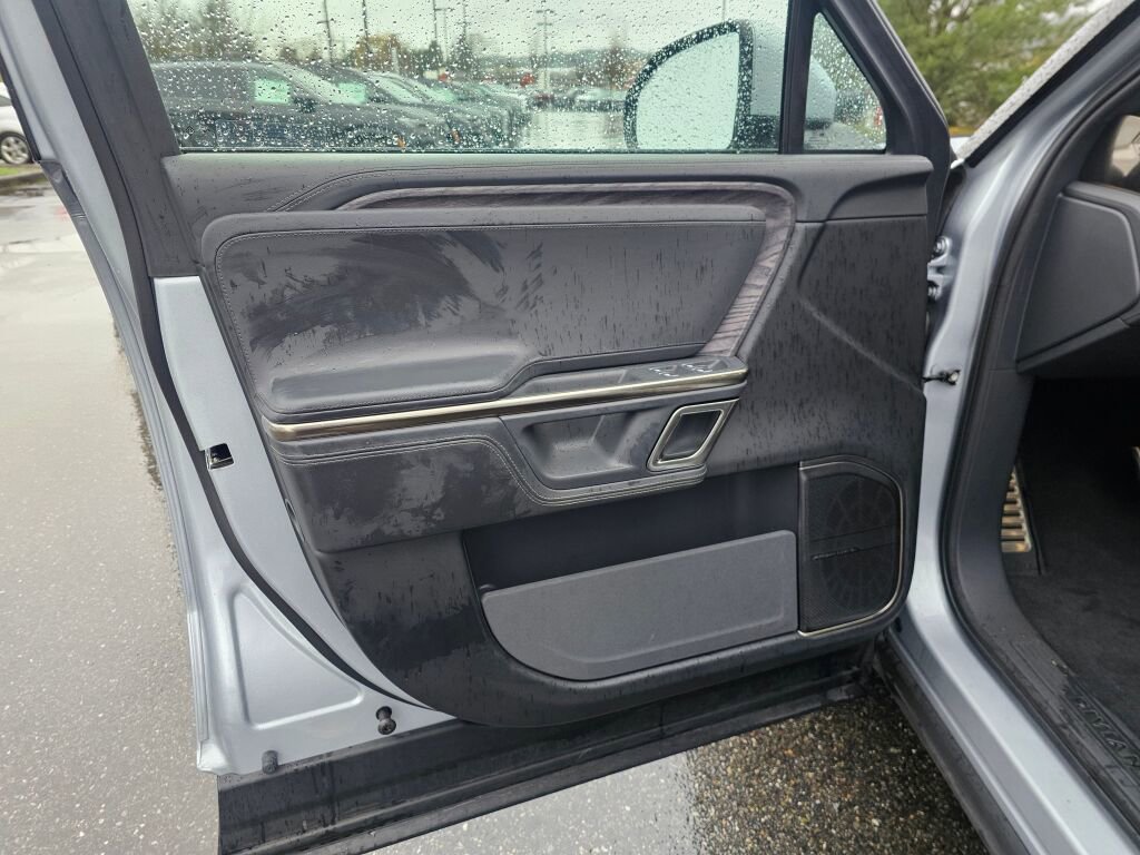 Used 2022 Rivian R1T Launch Edition image 24