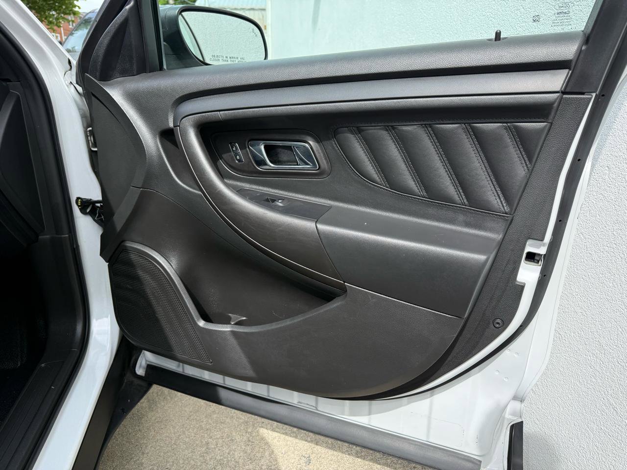 Used 2018 Ford Taurus Police Interceptor AWD image 27