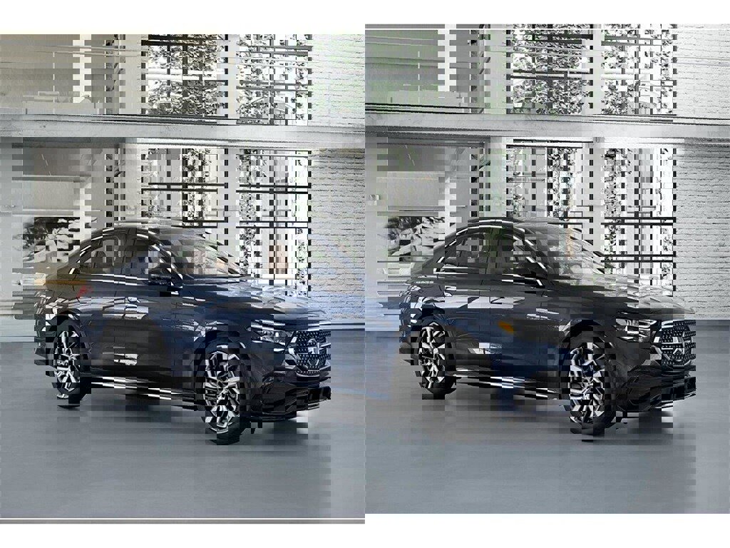 New 2026 Mercedes-Benz E 450 4MATIC Sedan image 12