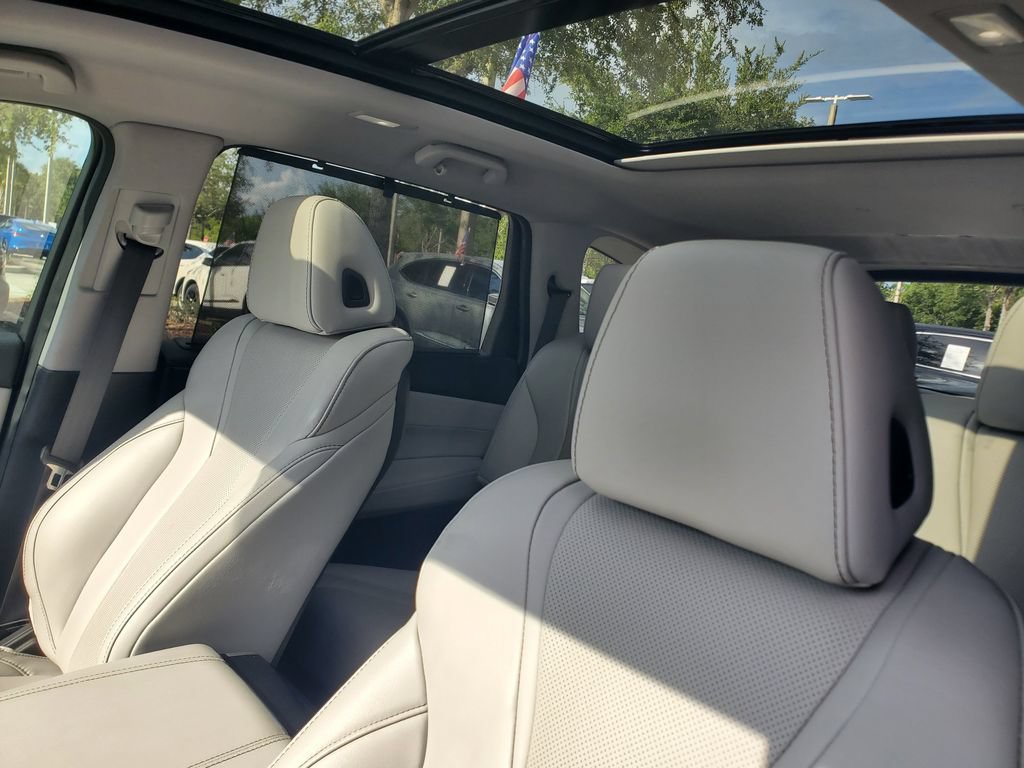 Used 2024 Acura MDX FWD w/ Technology Package image 16