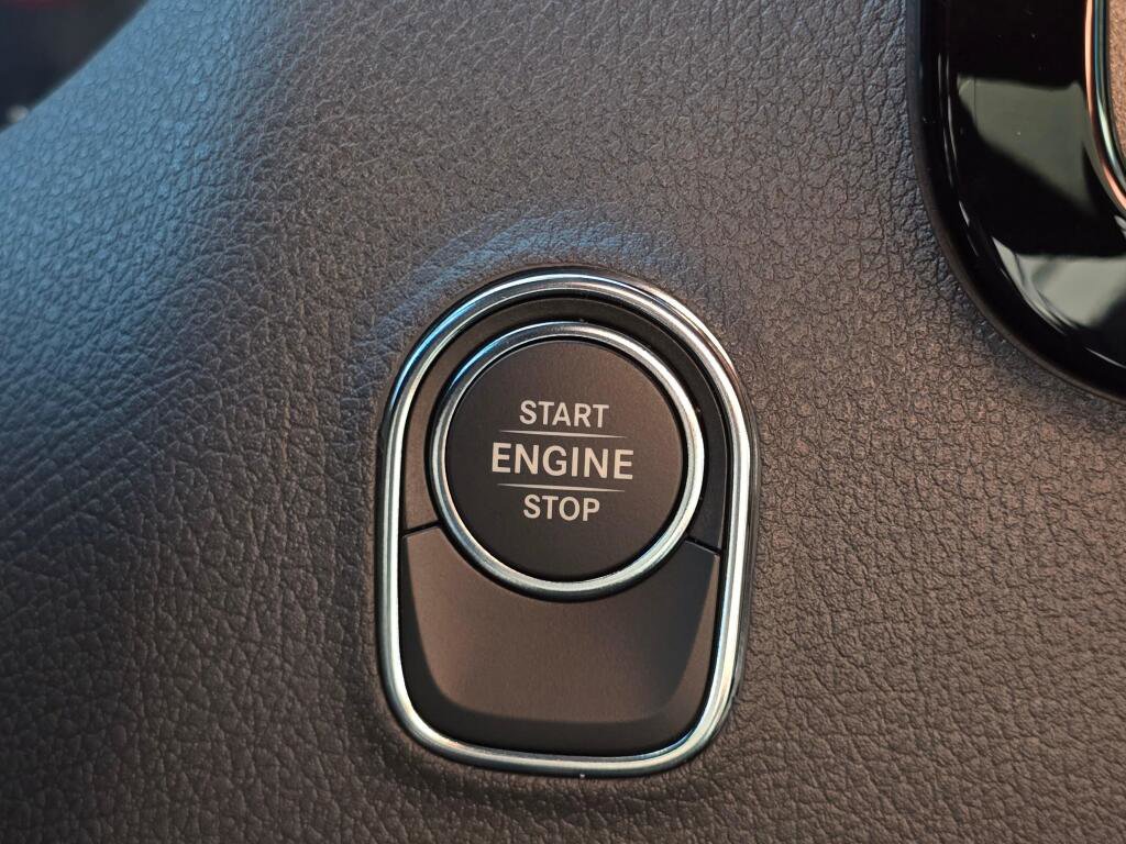 New 2026 Mercedes-Benz Sprinter 144 Cargo image 25