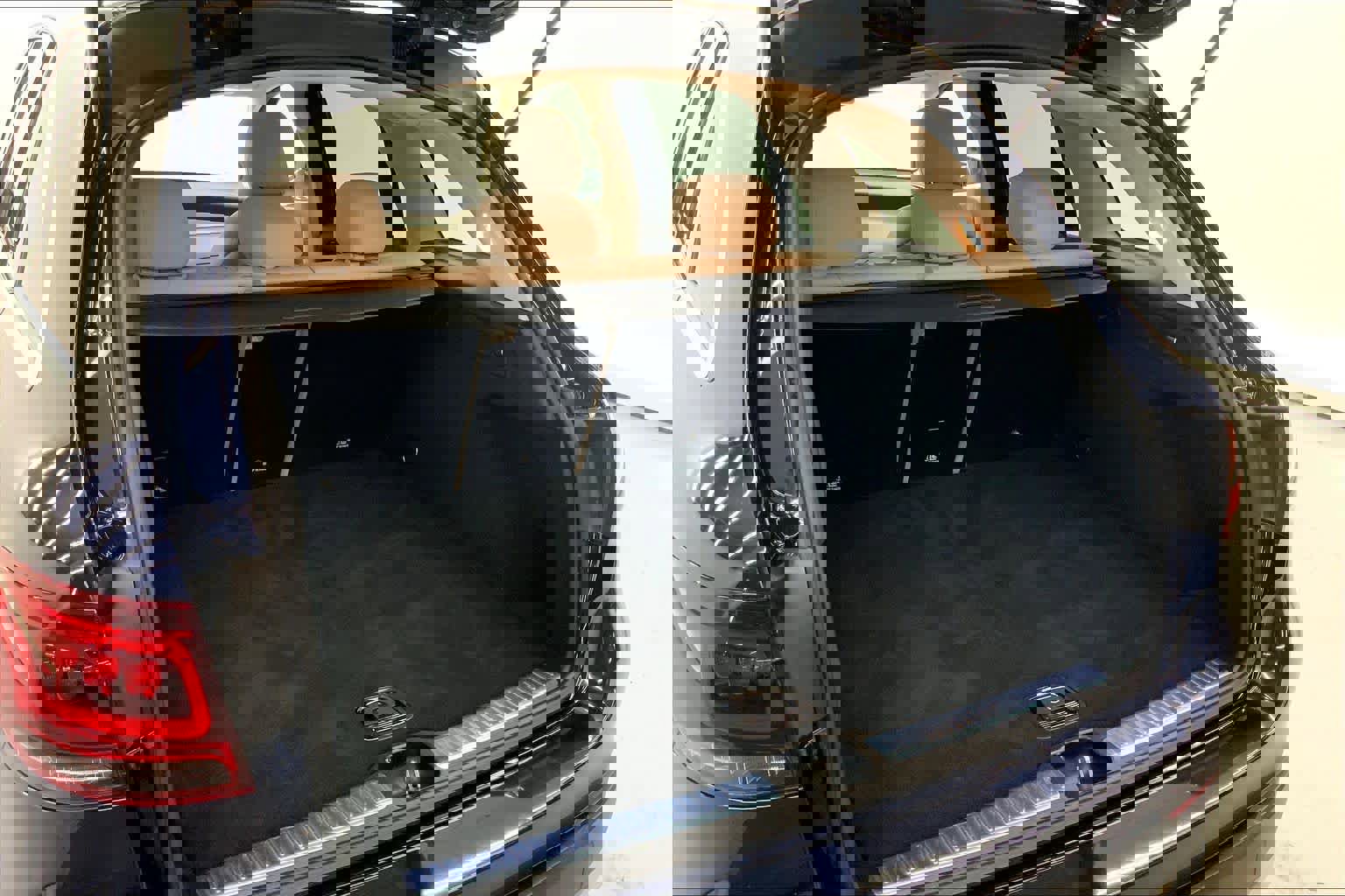 Used 2022 Mercedes-Benz GLC 300 image 15