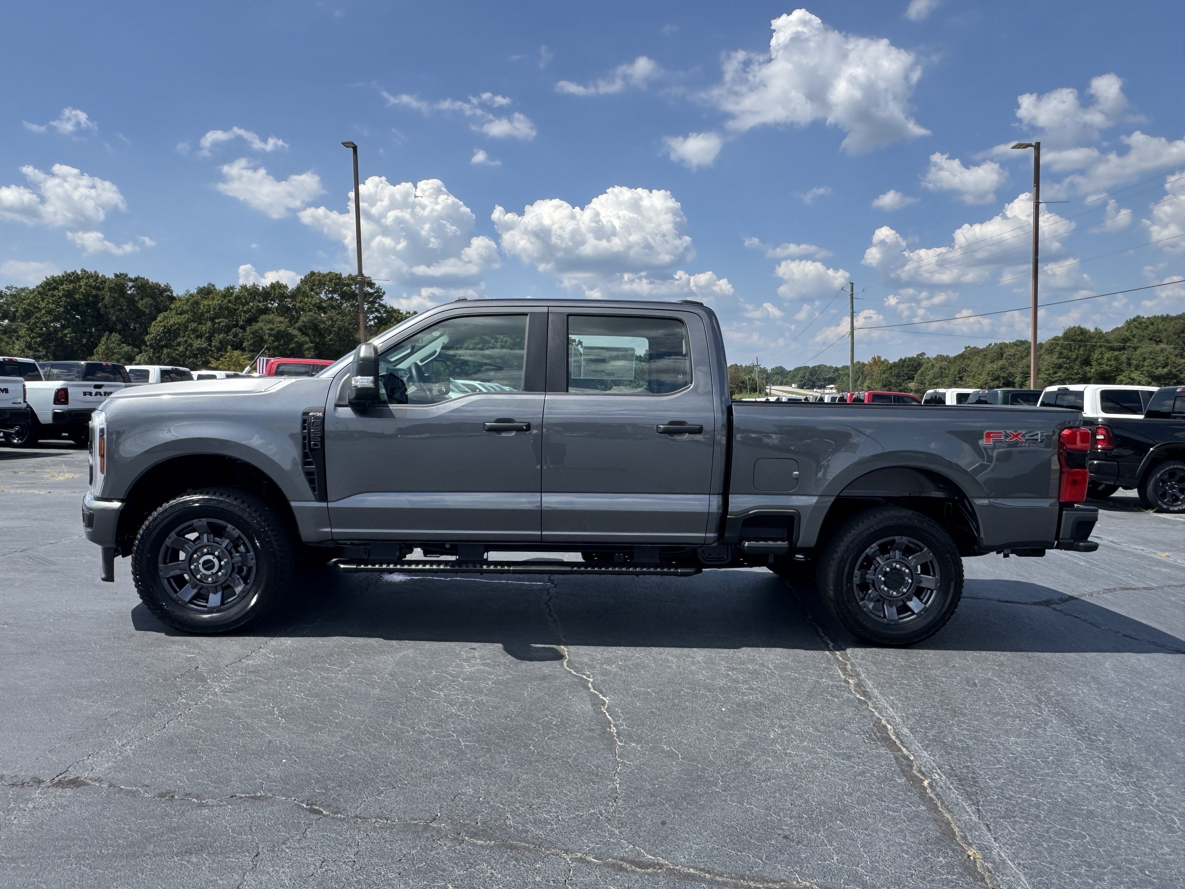 New 2027 Ford F250 XL w/ STX Appearance Package AWD/4WD image 8