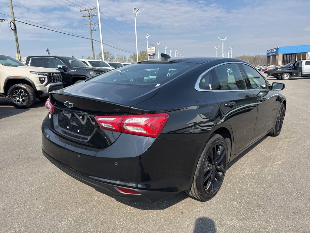 Used 2024 Chevrolet Malibu LT w/ Midnight Edition image 5