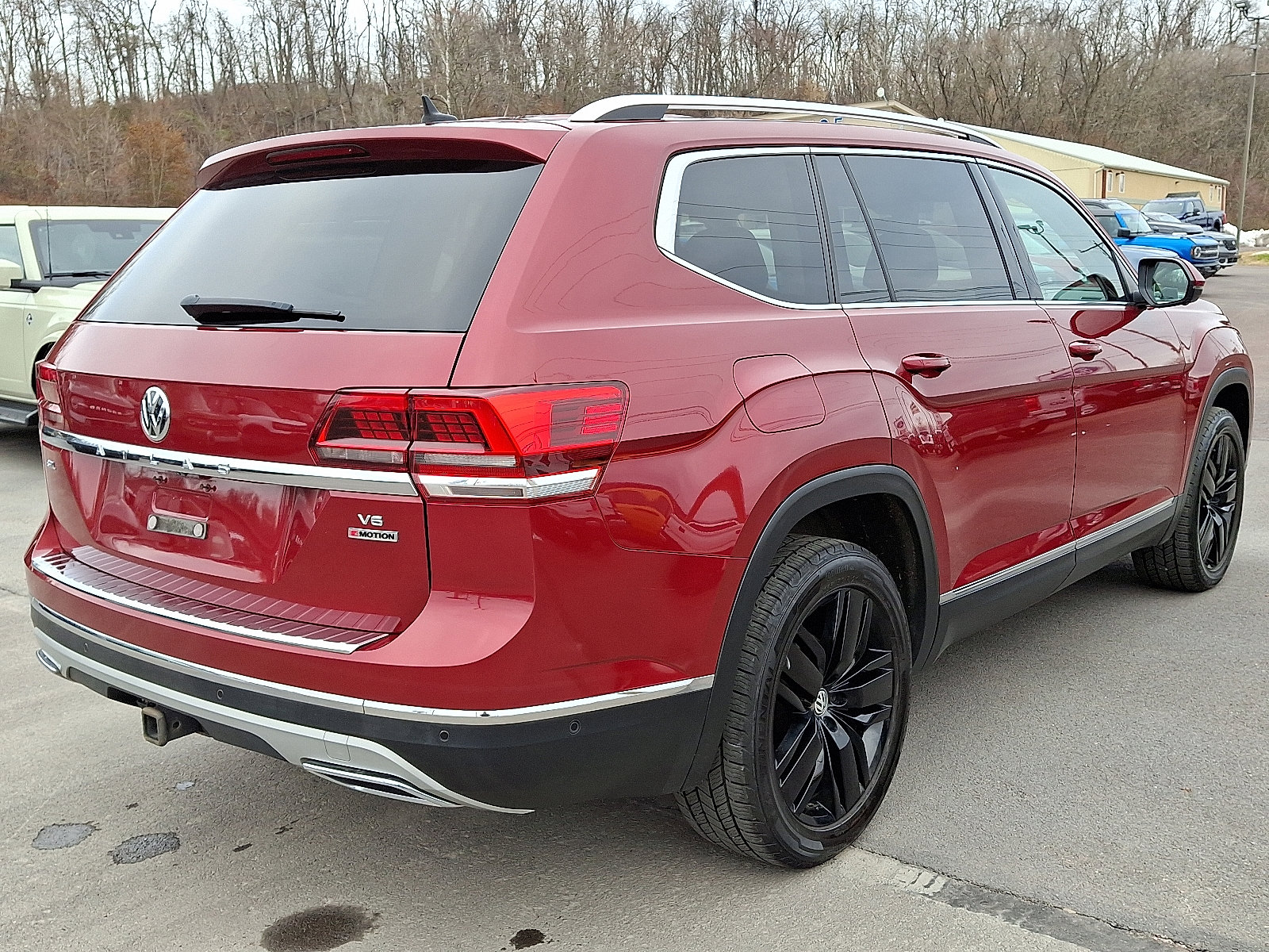 Used 2018 Volkswagen Atlas SEL Premium image 10
