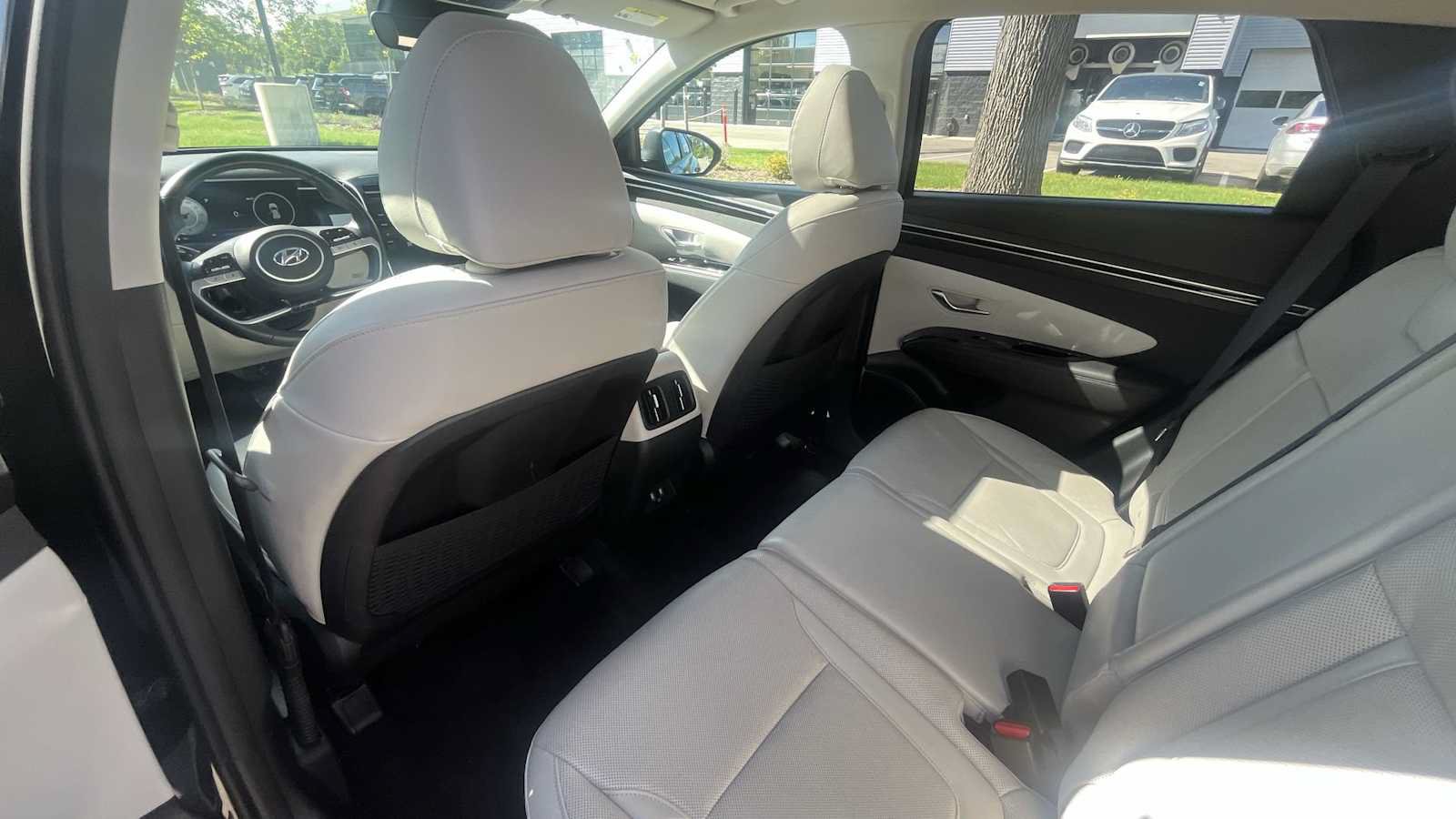 Used 2022 Hyundai Tucson SEL w/ Convenience + Premium Package AWD/4WD image 13