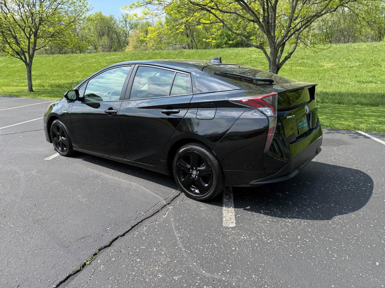 Used 2017 Toyota Prius Four Touring FWD image 18
