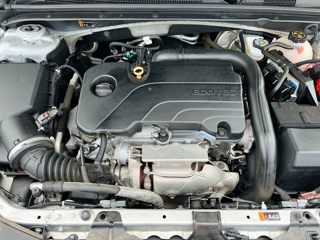 Used 2020 Chevrolet Malibu LS FWD image 27