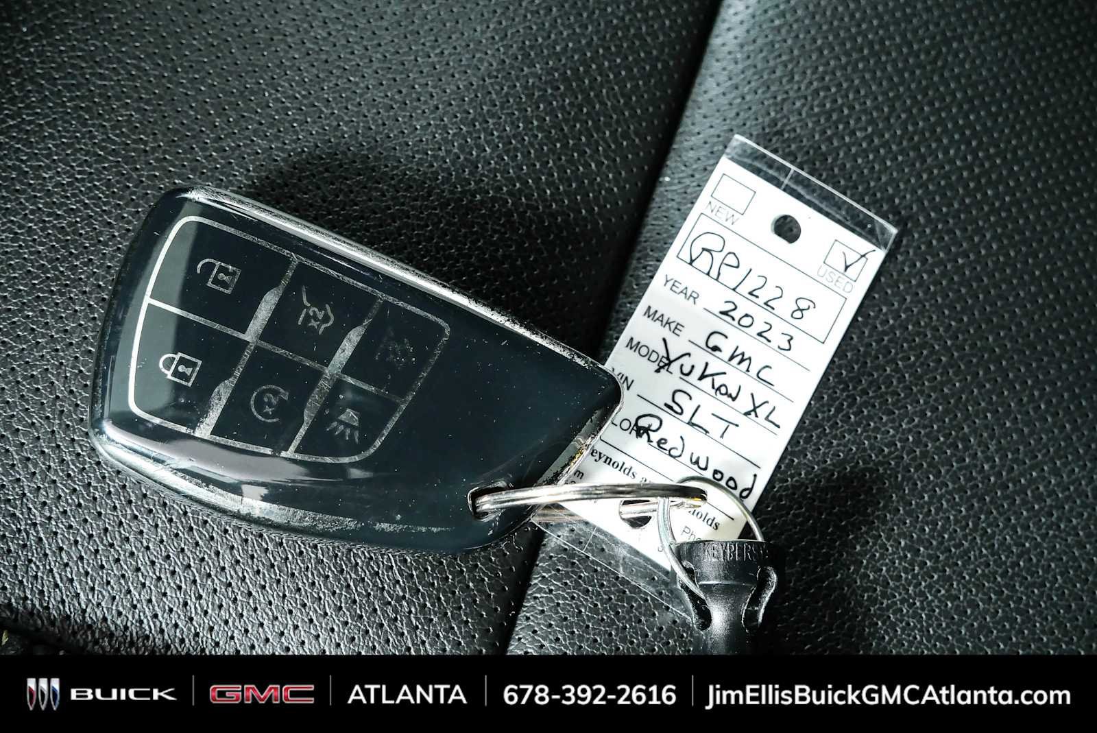 Used 2023 GMC Yukon XL SLT AWD/4WD image 81