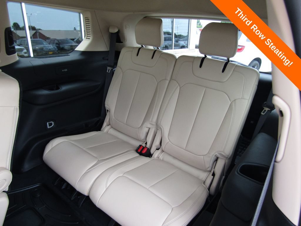 Used 2022 Jeep Grand Cherokee L Limited AWD/4WD image 20