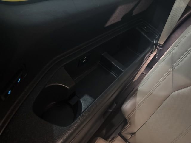 Used 2023 Ford Expedition Limited image 36