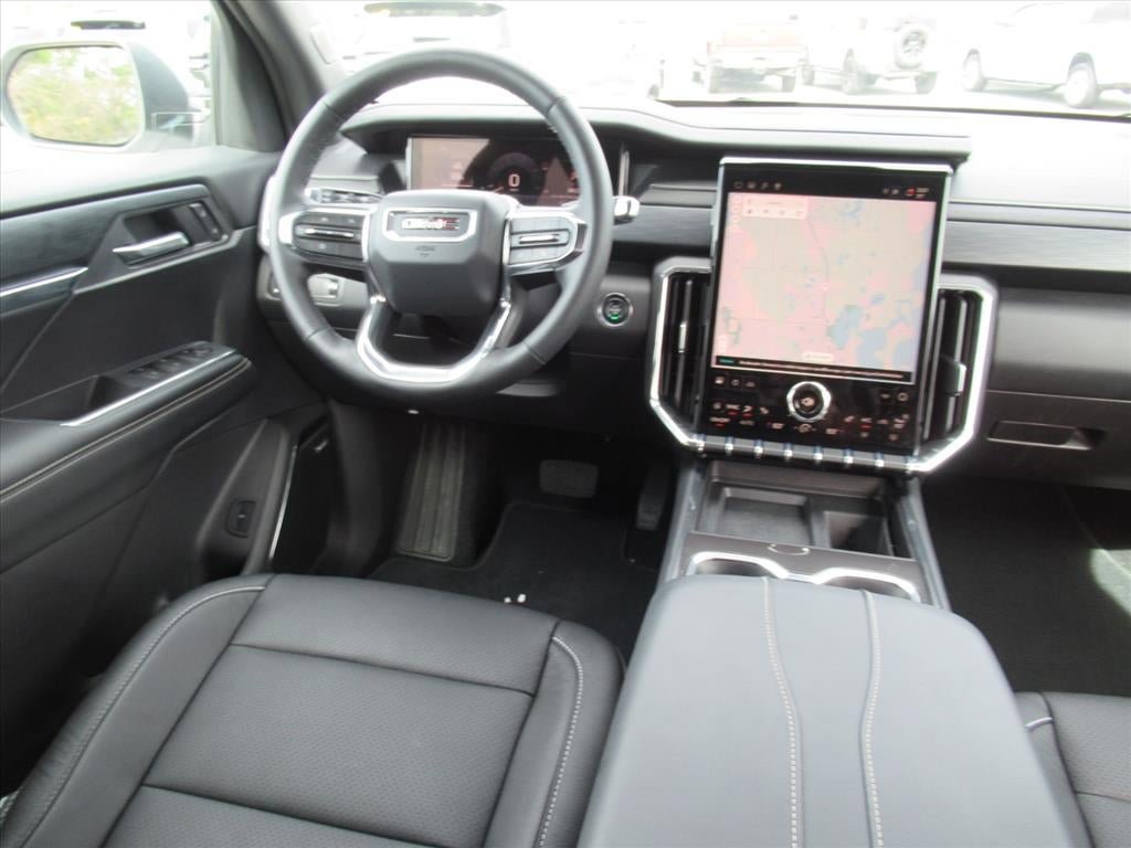 Used 2025 GMC Acadia Elevation FWD image 13