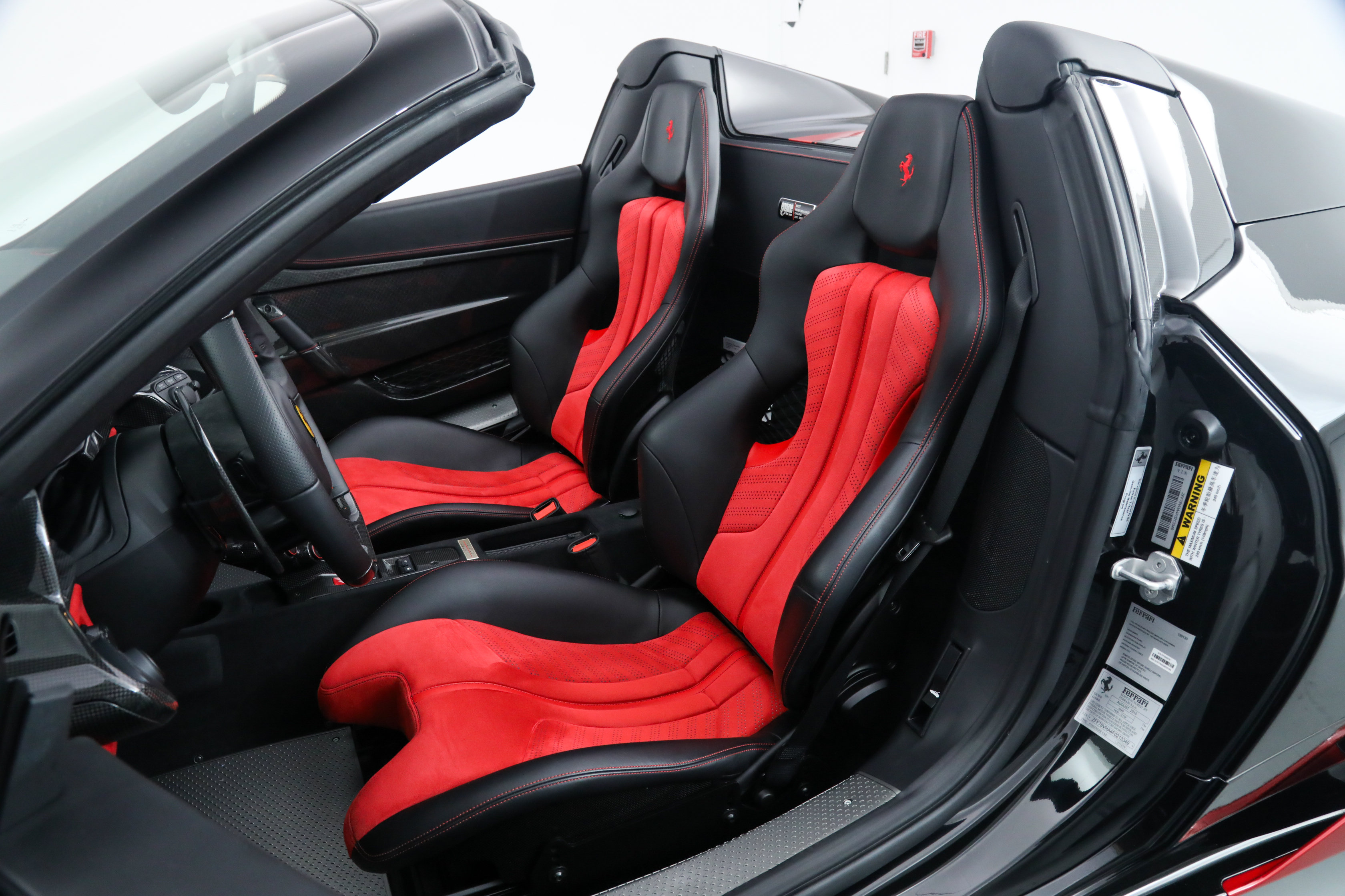Certified 2015 Ferrari 458 Speciale A RWD image 5