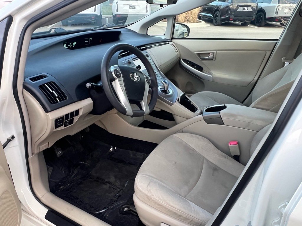 Used 2012 Toyota Prius Two image 6