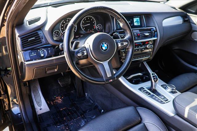 Used 2017 BMW X4 M40i image 10
